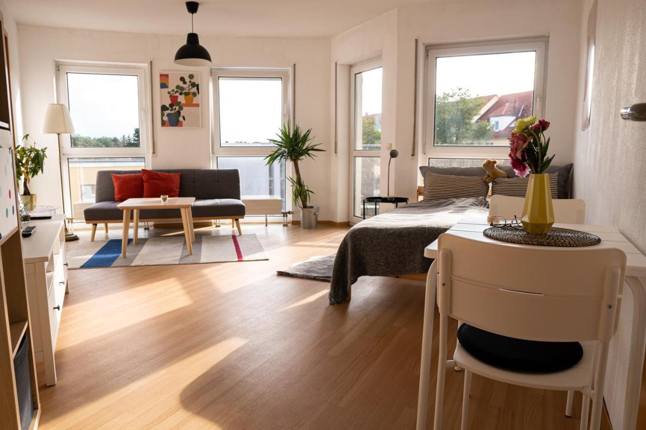 Full House Studios - Kornhauspremium Apartment - Balkon, Wifi Dessau-Rosslau Exterior foto