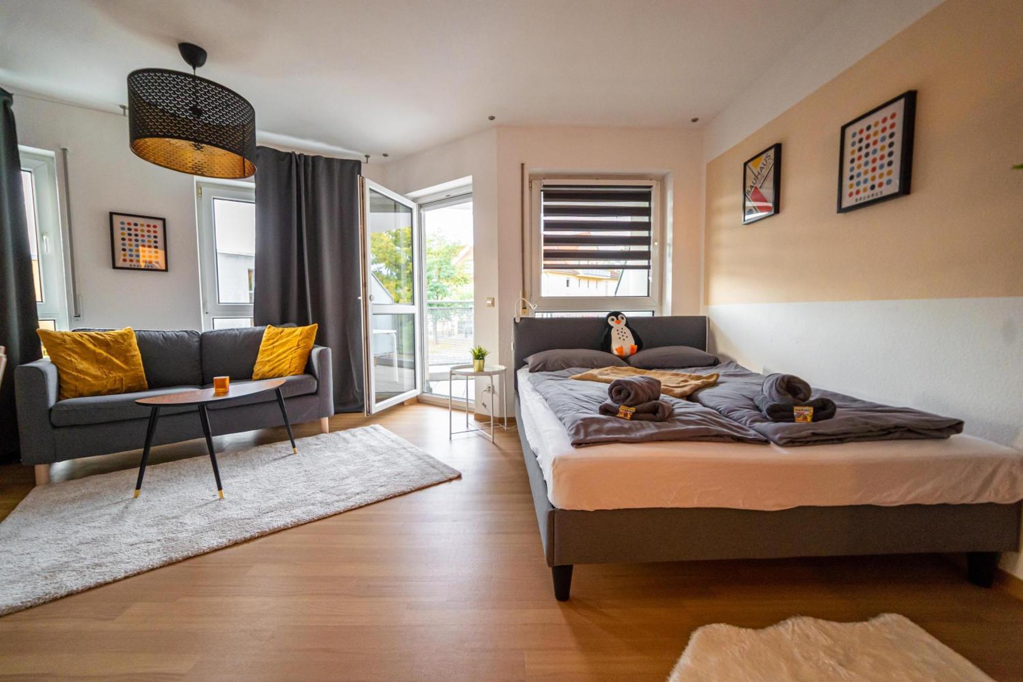 Full House Studios - Kornhauspremium Apartment - Balkon, Wifi Dessau-Rosslau Exterior foto