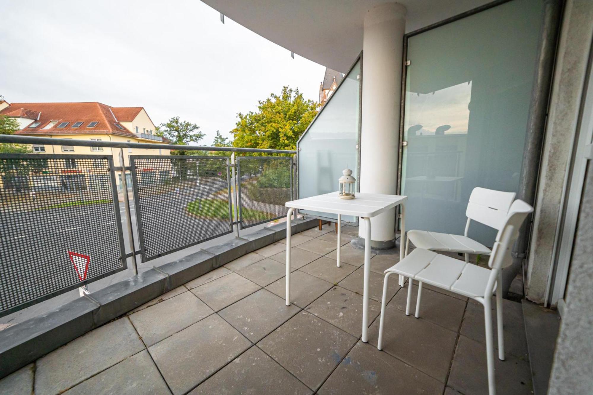 Full House Studios - Kornhauspremium Apartment - Balkon, Wifi Dessau-Rosslau Habitación foto